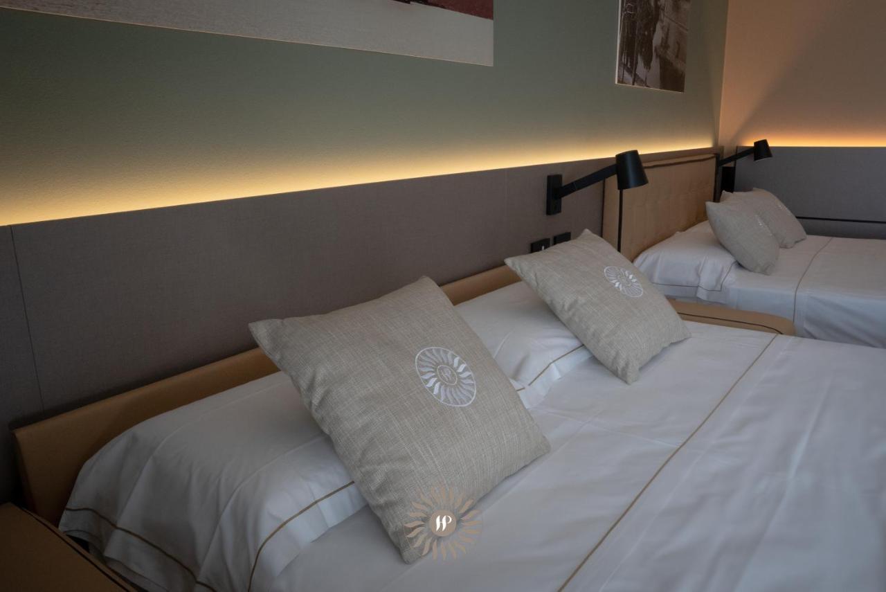 Hotel Puccini Пескьера-дель-Гарда Экстерьер фото